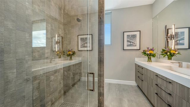 605 S GULFSTREAM AVENUE 12, Sarasota, FL 34236