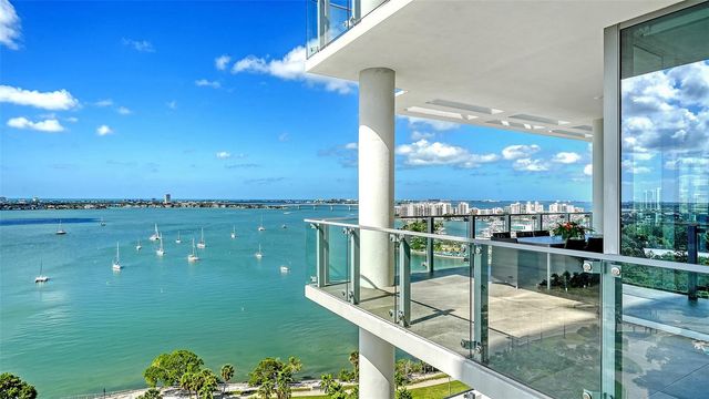 605 S GULFSTREAM AVENUE 12, Sarasota, FL 34236