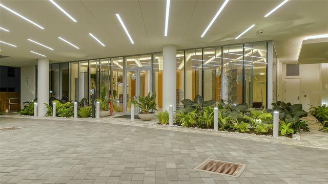 605 S GULFSTREAM AVENUE 12, Sarasota, FL 34236
