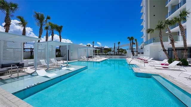 605 S GULFSTREAM AVENUE 12, Sarasota, FL 34236