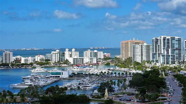 605 S GULFSTREAM AVENUE 12, Sarasota, FL 34236