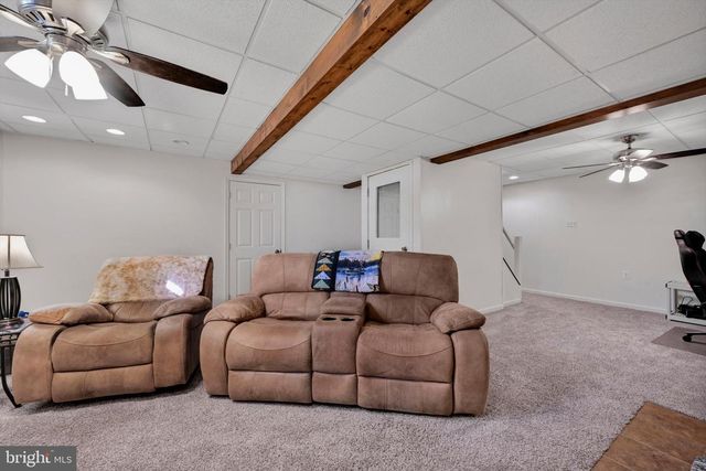 24 ROCKDALE DR, Seven Valleys, PA 17360