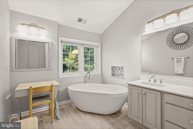 13 FARM RIDGE CT, Baldwin, MD 21013