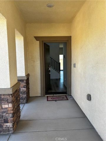 11982 Beverly Glen, Victorville, CA 92392