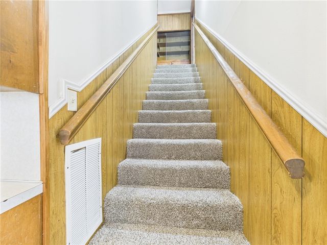 749 Meadow Lane, Bryan, TX 77802