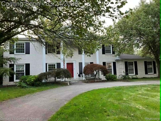 22238 Harlan Drive, Grosse Ile Township, MI 48138