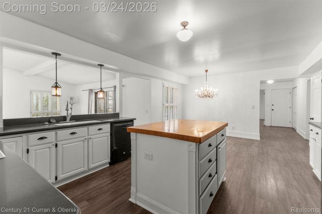 22238 Harlan Drive, Grosse Ile Township, MI 48138