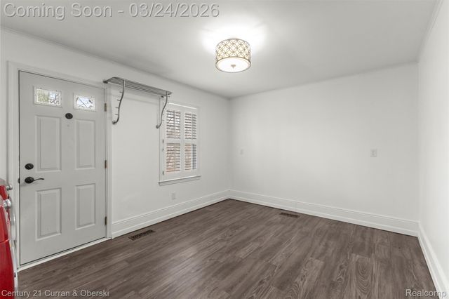 22238 Harlan Drive, Grosse Ile Township, MI 48138