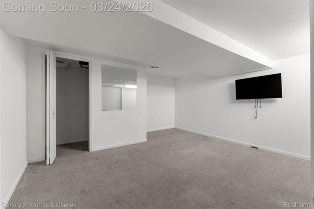 22238 Harlan Drive, Grosse Ile Township, MI 48138