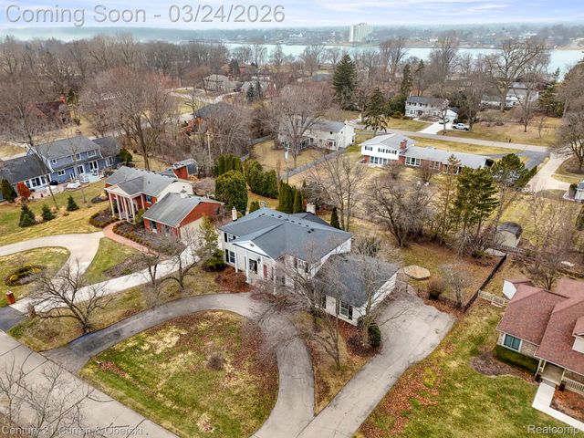 22238 Harlan Drive, Grosse Ile Township, MI 48138