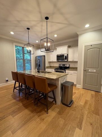 428 Zephyr Cv, Lebanon, TN 37087
