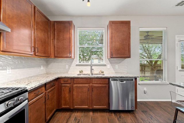 140 Wolfberry PATH, Buda, TX 78610