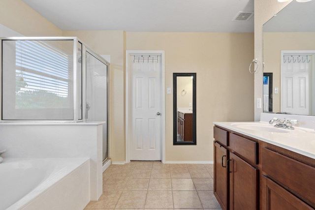 140 Wolfberry PATH, Buda, TX 78610