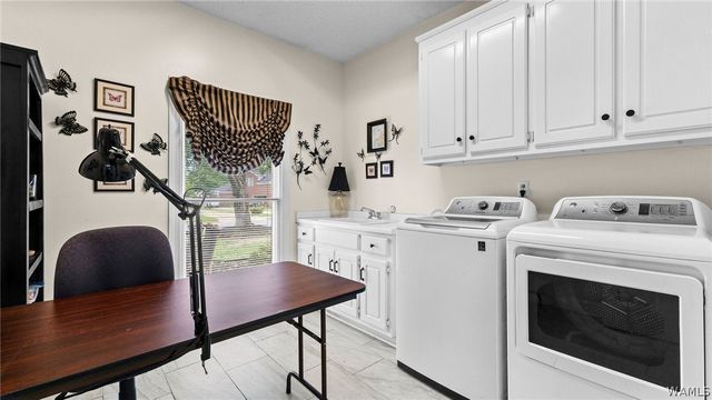 6031 Grey Circle, Tuscaloosa, AL 35406