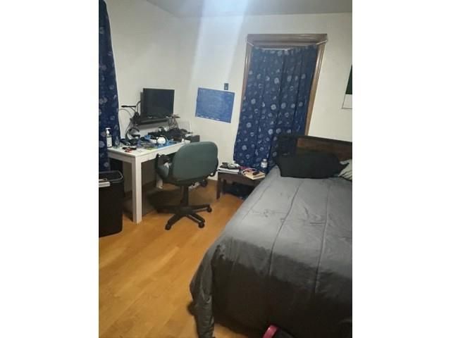 110 E HOFMAN STREET, Cecil, WI 54111