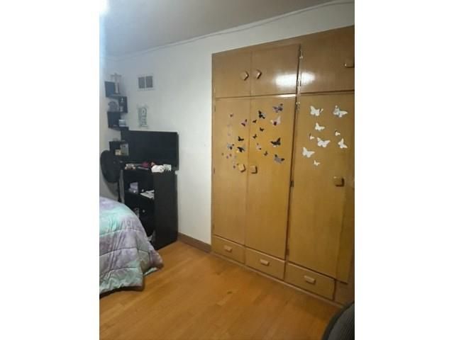 110 E HOFMAN STREET, Cecil, WI 54111