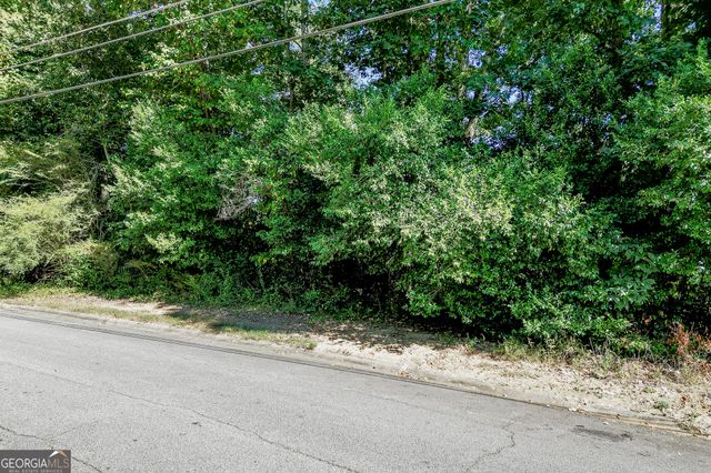 0 Golden Circle SW, Lilburn, GA 30047