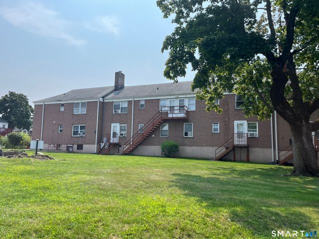 34 Standish Road 4, Stamford, CT 06902