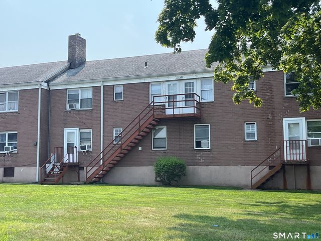 34 Standish Road 4, Stamford, CT 06902
