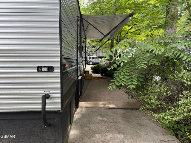 4229 E Parkway #104, Gatlinburg, TN 37738