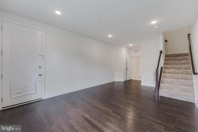 42023 GLADE CREEK TERRACE TER, Aldie, VA 20105