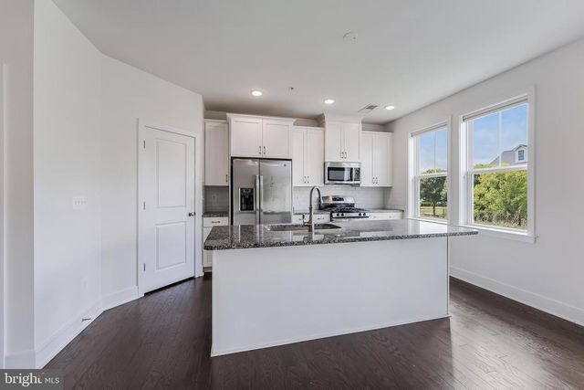42023 GLADE CREEK TERRACE TER, Aldie, VA 20105