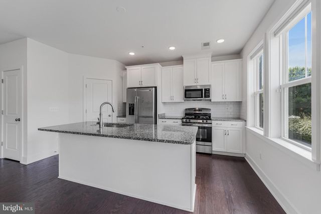 42023 GLADE CREEK TERRACE TER, Aldie, VA 20105