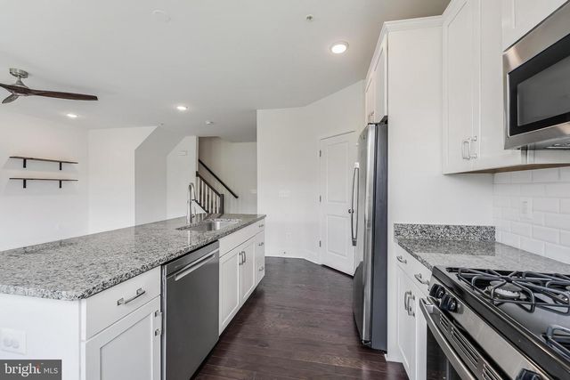 42023 GLADE CREEK TERRACE TER, Aldie, VA 20105