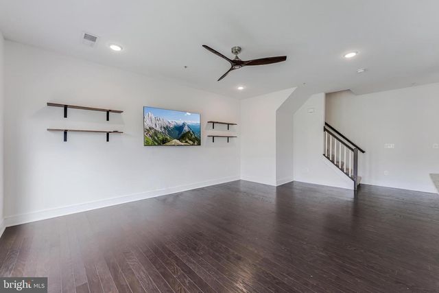 42023 GLADE CREEK TERRACE TER, Aldie, VA 20105