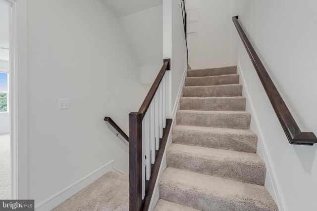 42023 GLADE CREEK TERRACE TER, Aldie, VA 20105