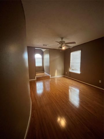 11966 White Oak Landing, Conroe, TX 77385