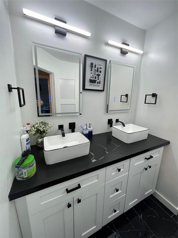 11966 White Oak Landing, Conroe, TX 77385