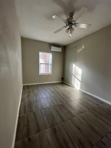 11966 White Oak Landing, Conroe, TX 77385