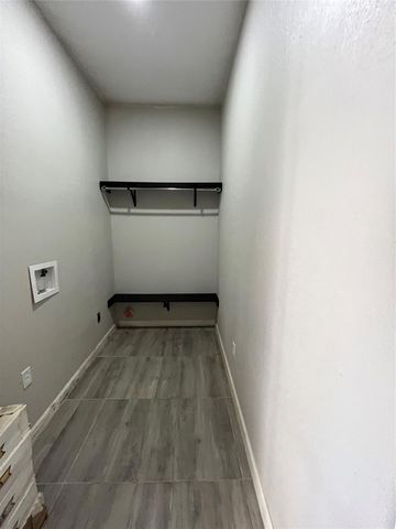 11966 White Oak Landing, Conroe, TX 77385