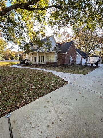 11966 White Oak Landing, Conroe, TX 77385