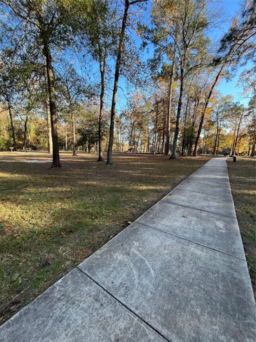 11966 White Oak Landing, Conroe, TX 77385