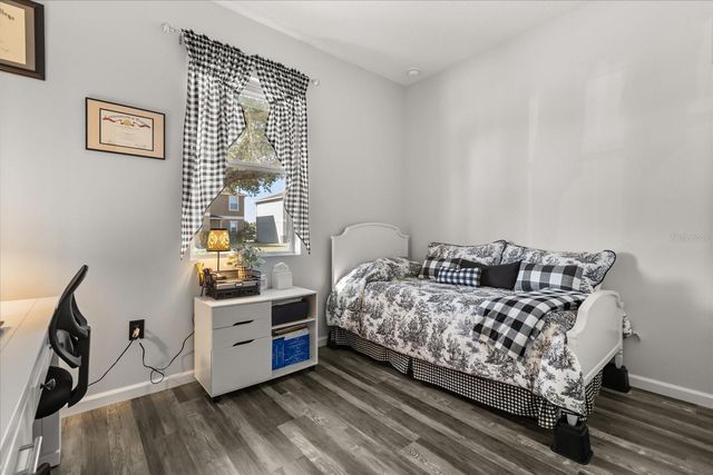 5060 BALLARK STREET, Mount Dora, FL 32757