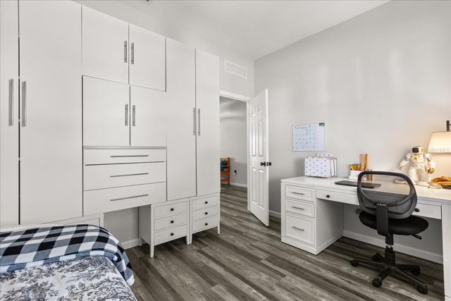 5060 BALLARK STREET, Mount Dora, FL 32757