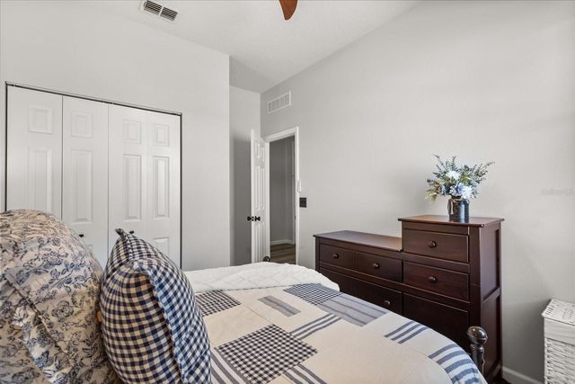 5060 BALLARK STREET, Mount Dora, FL 32757