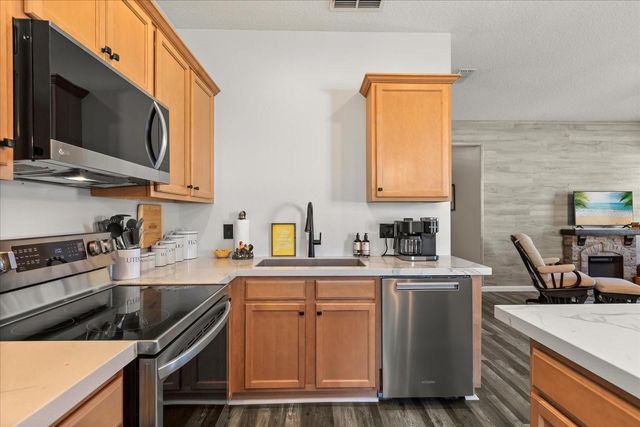 5060 BALLARK STREET, Mount Dora, FL 32757