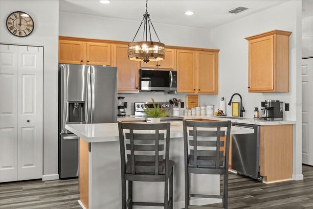 5060 BALLARK STREET, Mount Dora, FL 32757