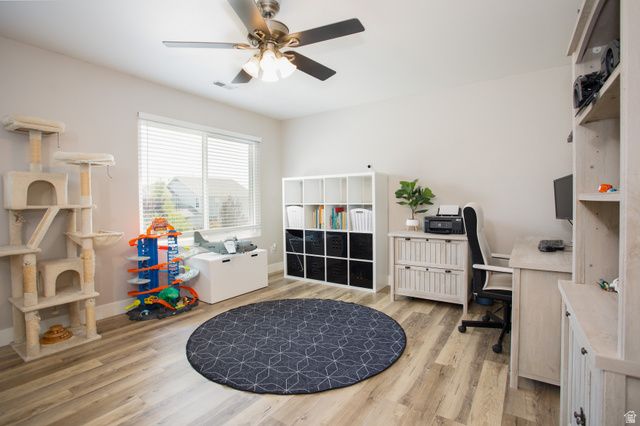 1952 N 725 E, Clearfield, UT 84015
