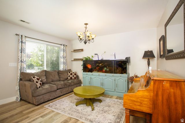 1952 N 725 E, Clearfield, UT 84015