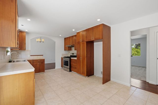 617 Pebble Drive, El Sobrante, CA 94803