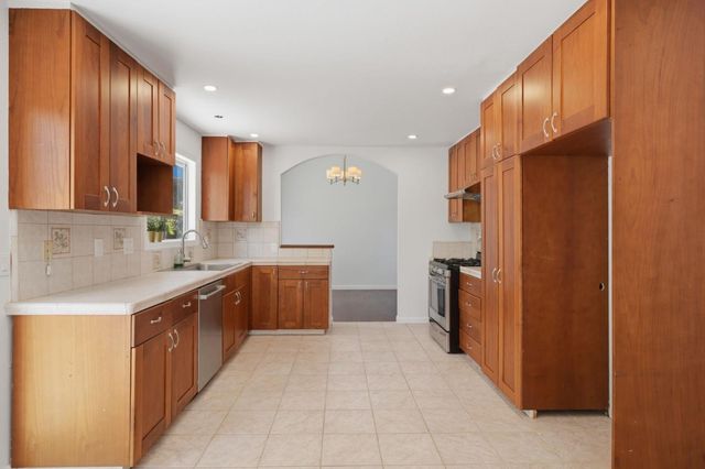 617 Pebble Drive, El Sobrante, CA 94803