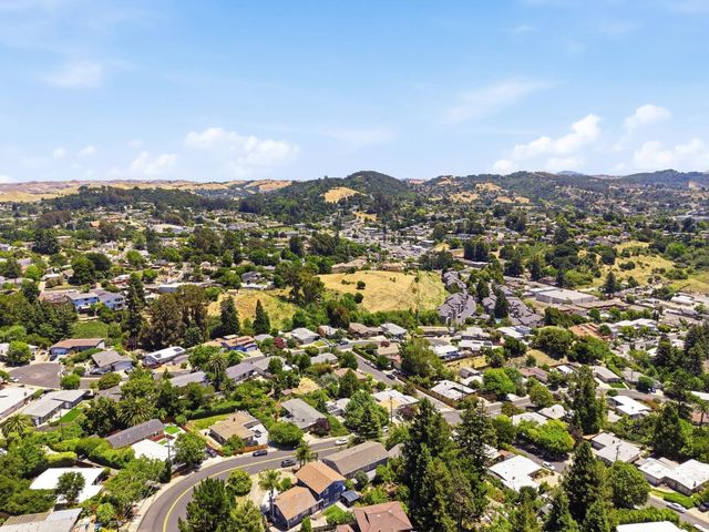 617 Pebble Drive, El Sobrante, CA 94803