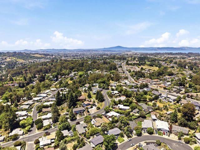617 Pebble Drive, El Sobrante, CA 94803