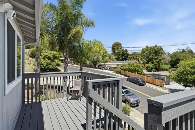 617 Pebble Drive, El Sobrante, CA 94803