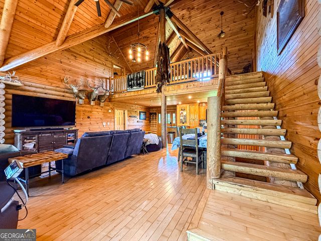 448 Dixie Meadow Lane, Mount Airy, GA 30563