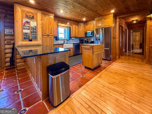 448 Dixie Meadow Lane, Mount Airy, GA 30563